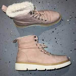 suede light pink boot